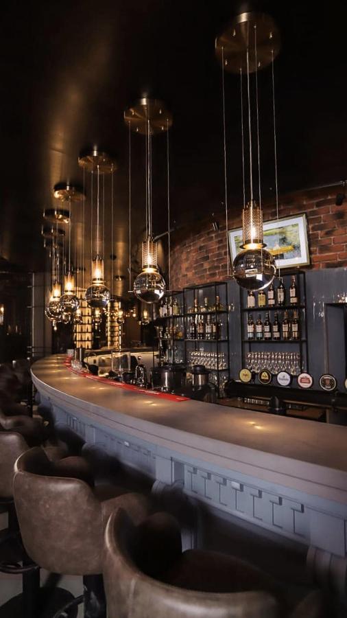 The Veil Hotel Astana Luaran gambar The bar at the Old Blind Dogs